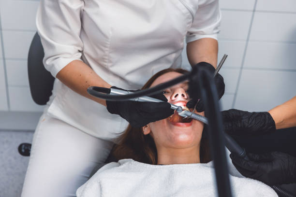 Best Weekend Emergency Dental Services in Century, FL